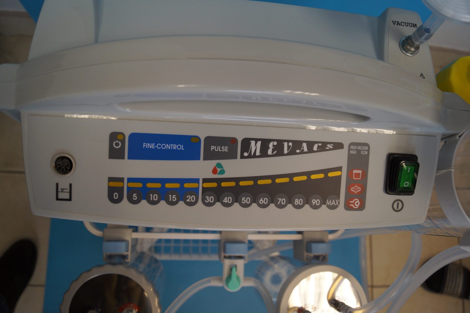 MEVACS 40 / 50 electronic suction unit – display